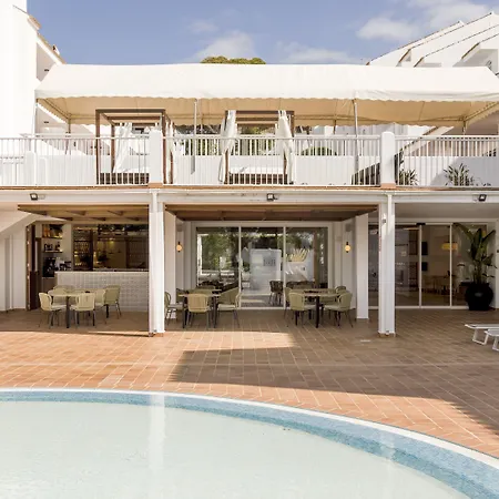 Apart-hotel Ilunion Menorca 3*