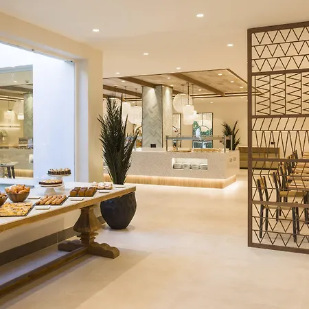 Apart-hotel Ilunion Menorca 3*