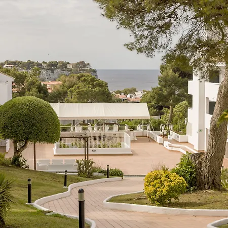Apart-hotel Ilunion Menorca 3*