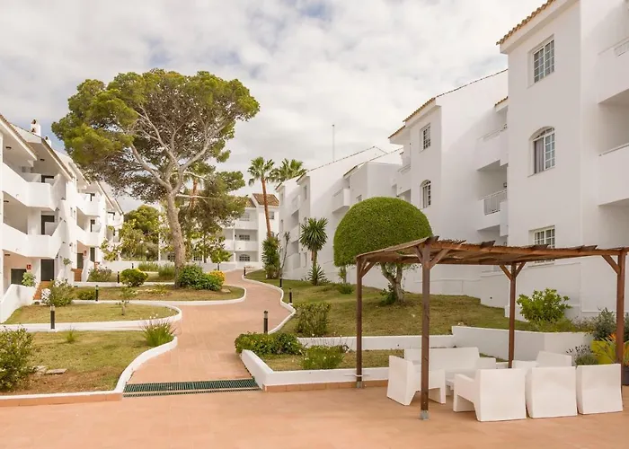Aparthotel Ilunion Menorca Cala Galdana (Menorca)