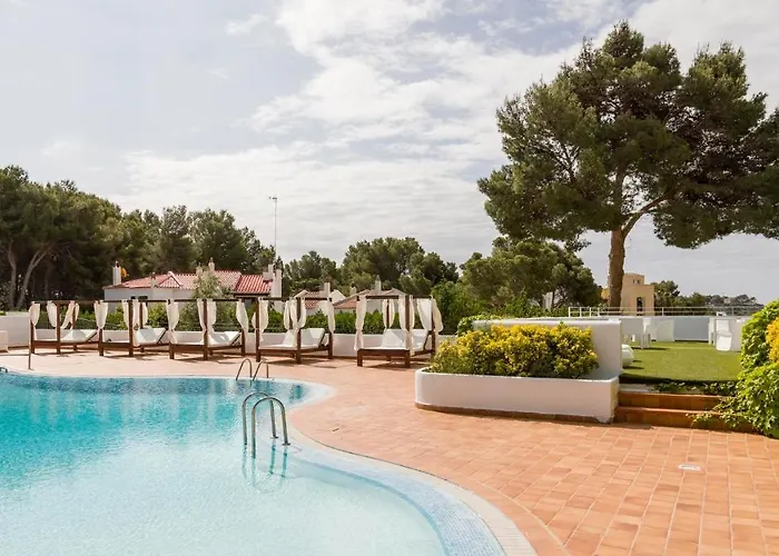 Ilunion Menorca Aparthotel