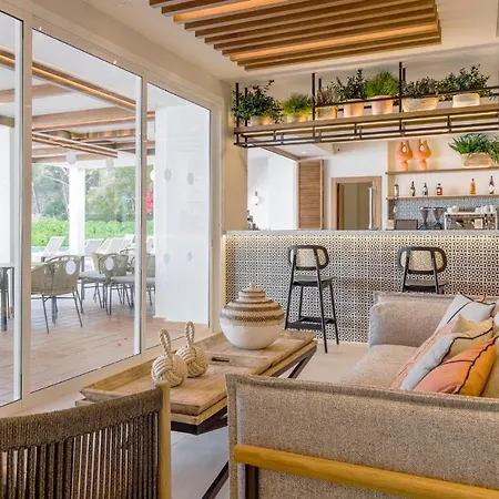 Aparthotel Ilunion Menorca Cala Galdana (Menorca)