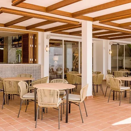 Aparthotel Ilunion Menorca
