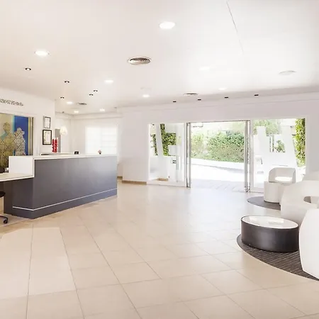 Ilunion Menorca Aparthotel