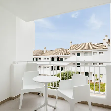 Ilunion Menorca Aparthotel Cala Galdana (Menorca)