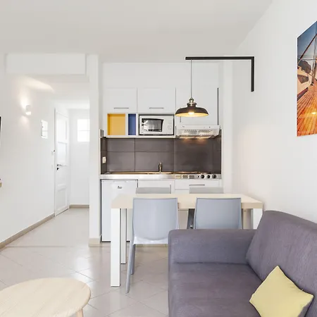 Apartmanhotel Ilunion Menorca 3*