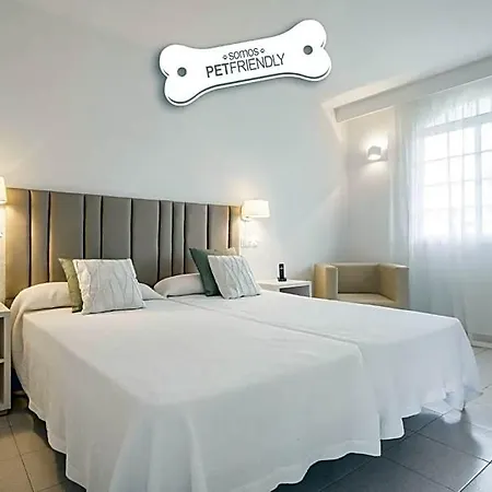 Ilunion Menorca Aparthotel 3*