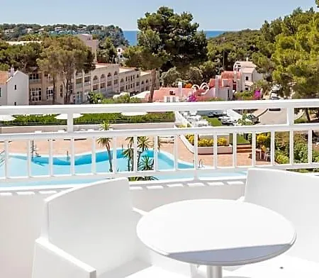 Appart hôtel Ilunion Menorca Cala Galdana (Menorca)