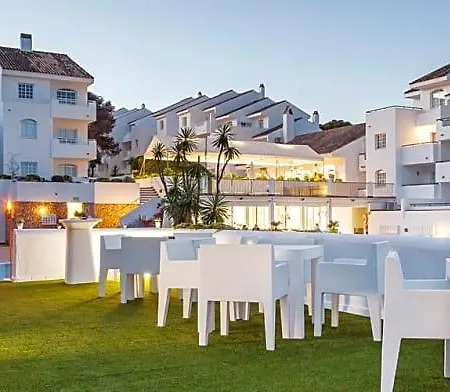 Appart hôtel Ilunion Menorca Cala Galdana (Menorca)