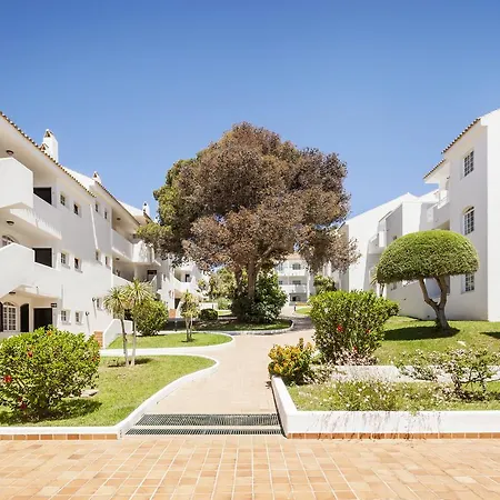 Ilunion Menorca Aparthotel Cala Galdana (Menorca)