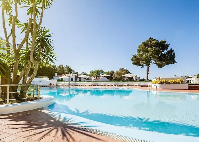 Appart hôtel Ilunion Menorca Cala Galdana (Menorca)