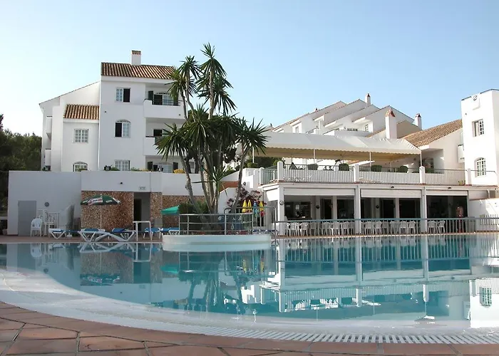 מלון דירות Ilunion Menorca 3*